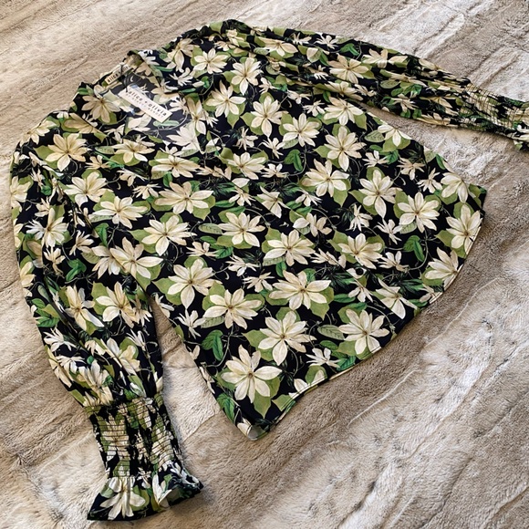 NWT💕Alice + Olivia Julius Floral Print Blouse Size S - Picture 6 of 15